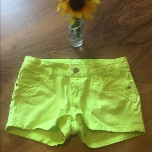 Kids Shorts 🌻